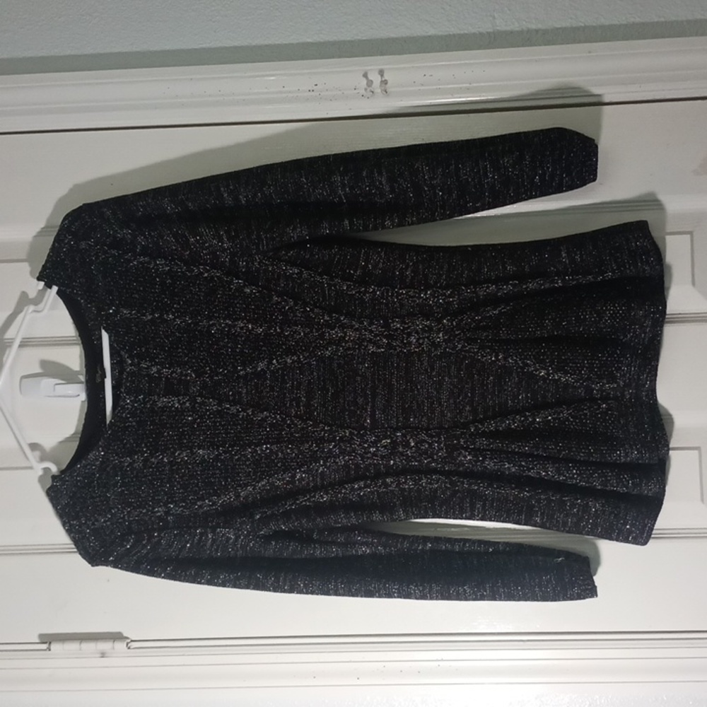 Cupio Sweater Top With Details